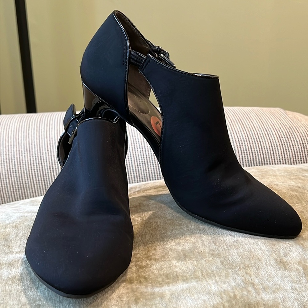 Bandolino booties